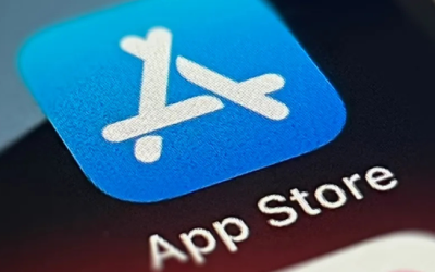App Downloads Fall in 2025, Yet Consumer Spending Hits Nearly $156 Billion